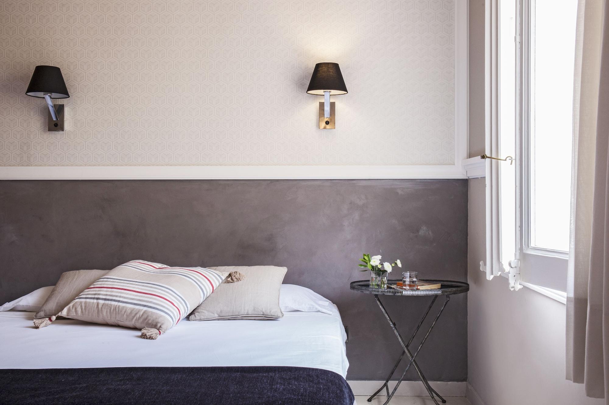 Hotel Ainb Eixample-muntaner 2*